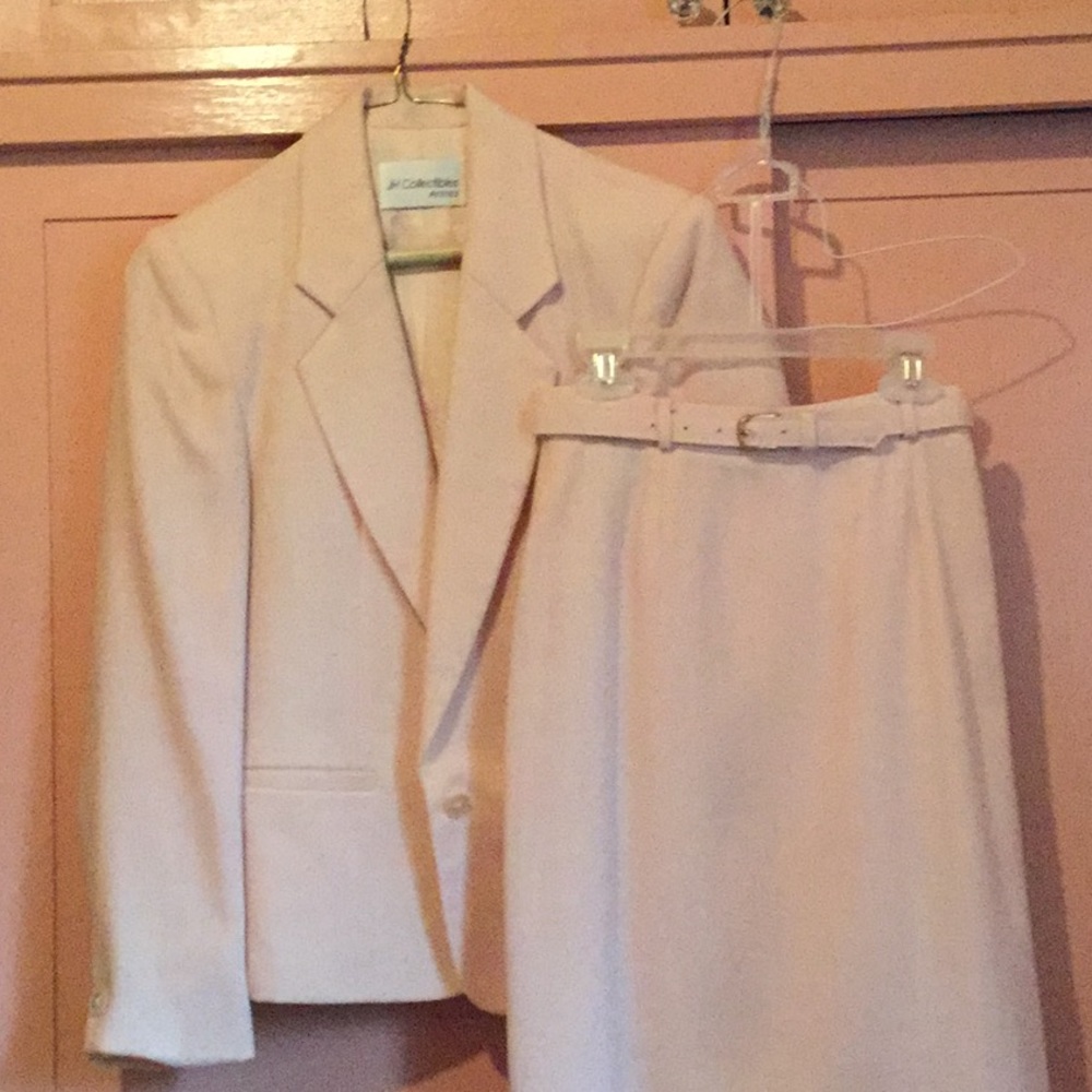 Vintage 1980’s JH Collectibles Petite - Pink Suit